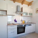 House Lena - 800 M From The Sea Apartamento *