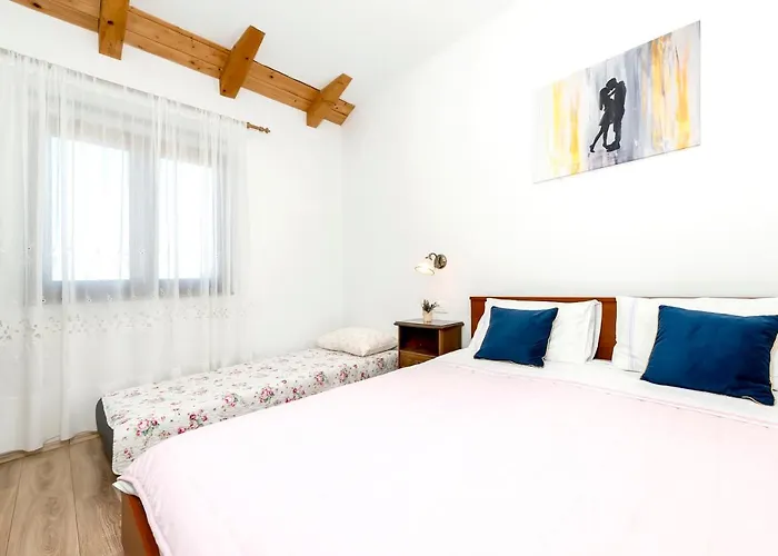 House Lena - 800 M From The Sea * Ρόβινι