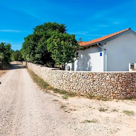 House Lena - 800 M From The Sea Apartmán