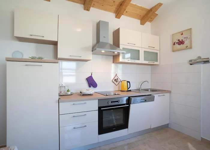 House Lena - 800 M From The Sea Appartement *